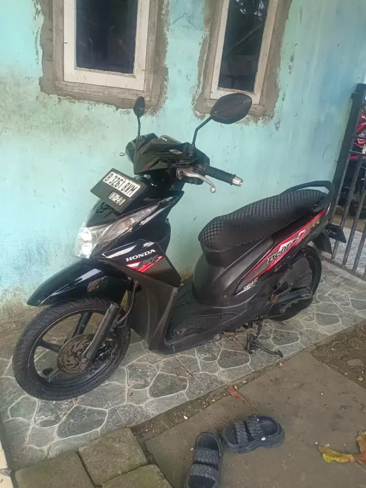 Honda Beat fi 2013 pajak aktif