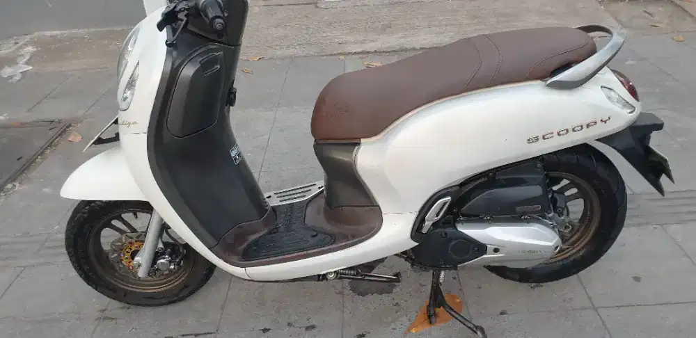 SCOOPY Prestige th 2023 mulus pool pjk Aktif