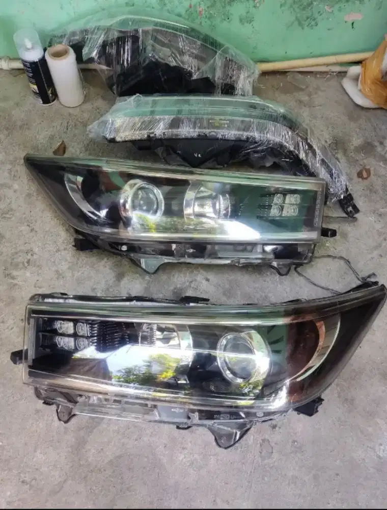 Headlamp Innova reborn original