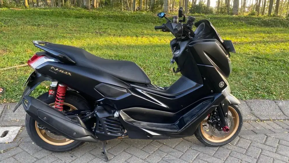 Nmax 2019 Hitam