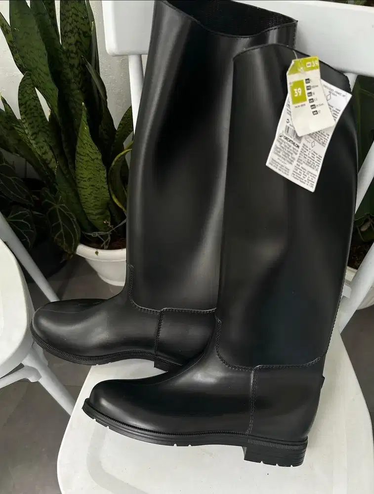 Sepatu berkuda unisex baru uk 38