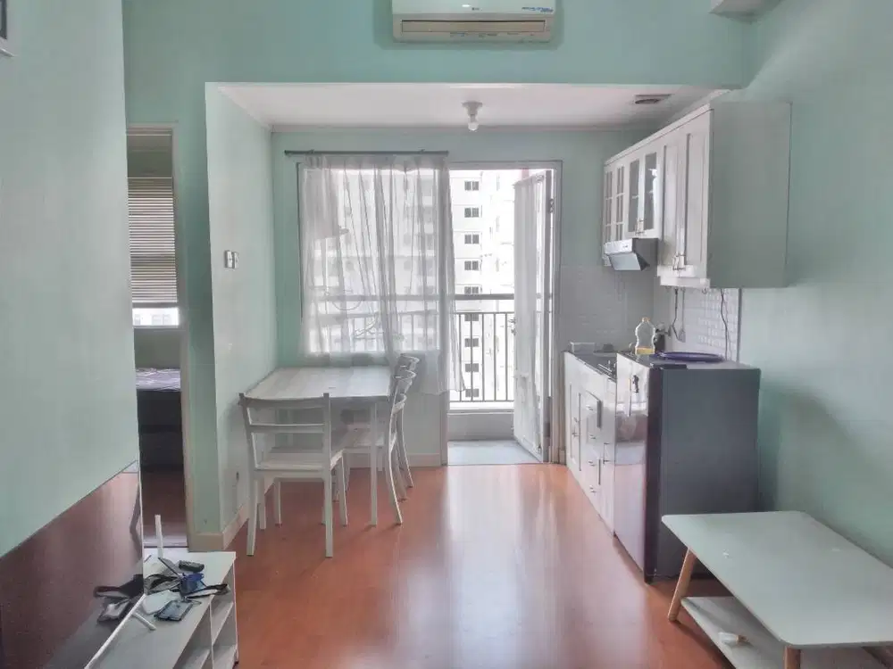 Apartement Seasosn City 3 Kamar 2 Kamar Mandi View Kolam Renang