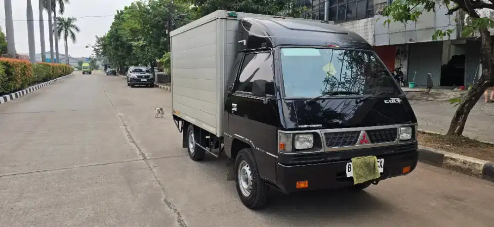 Mitsubishi L300 Box 2020