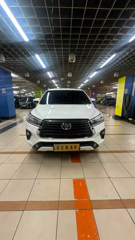 Toyota Inova G Diesel 2022 putih