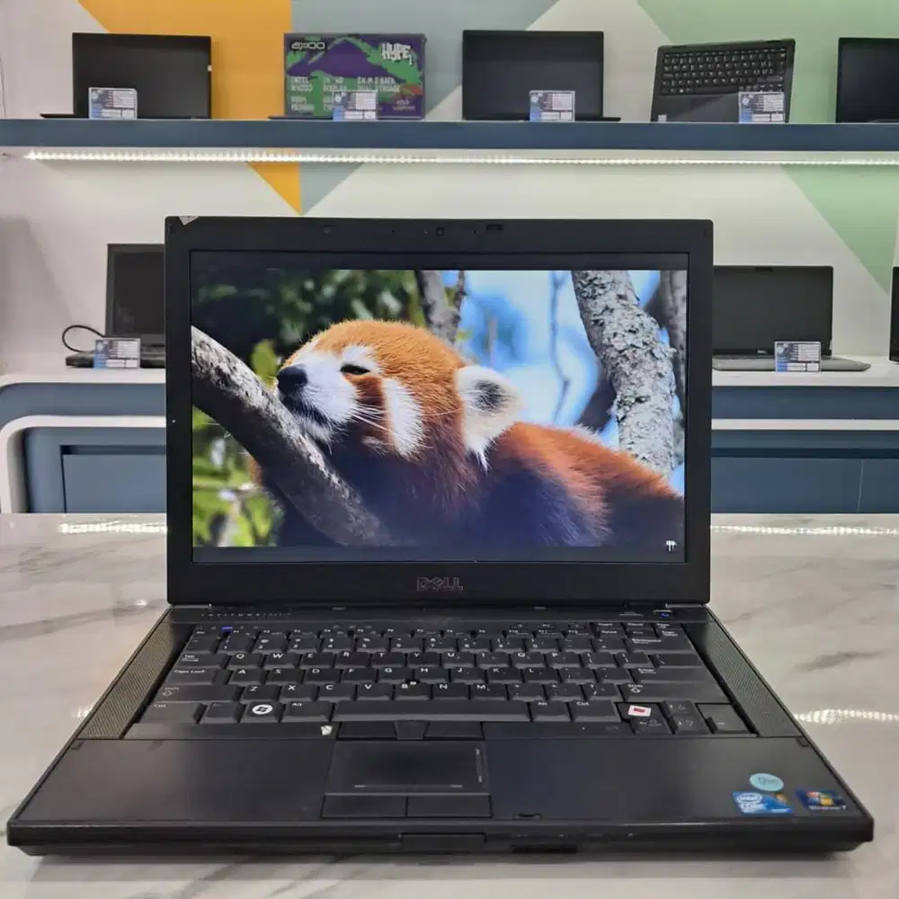 [D05] Laptop DELL |8GB|320GB| Cocok untuk editing