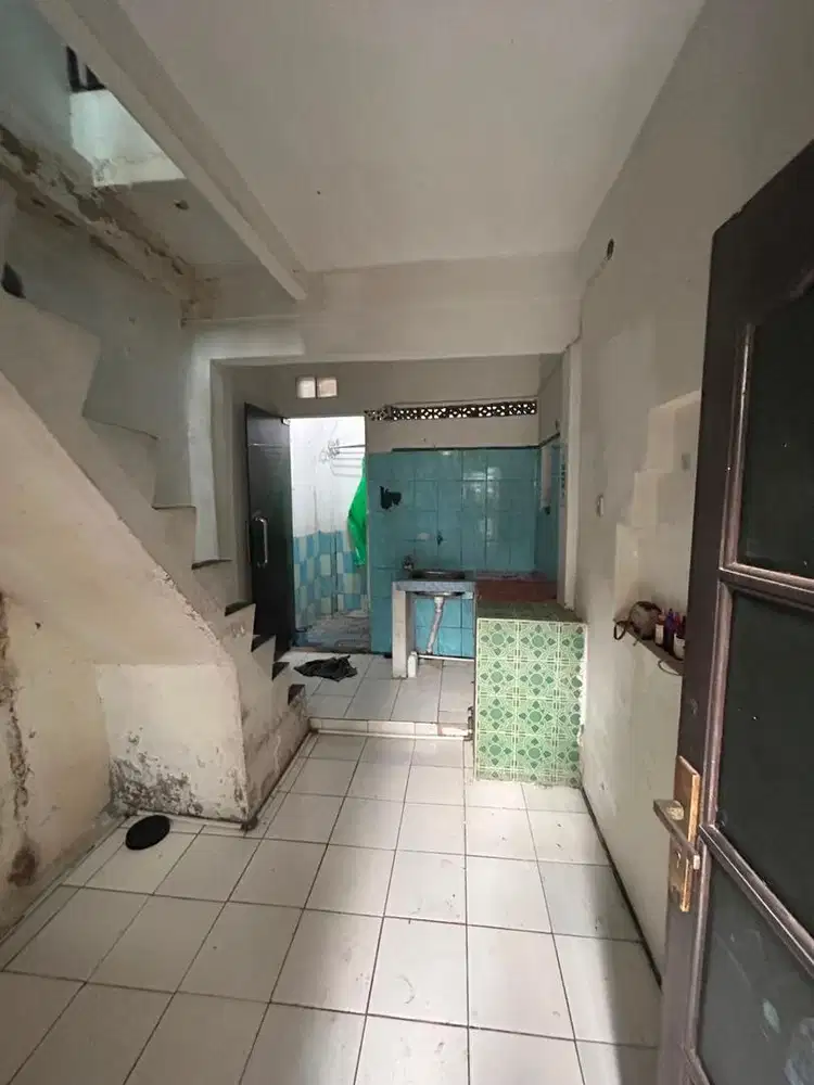 Rumah Kontrakan Di Cawang deket St Cawang