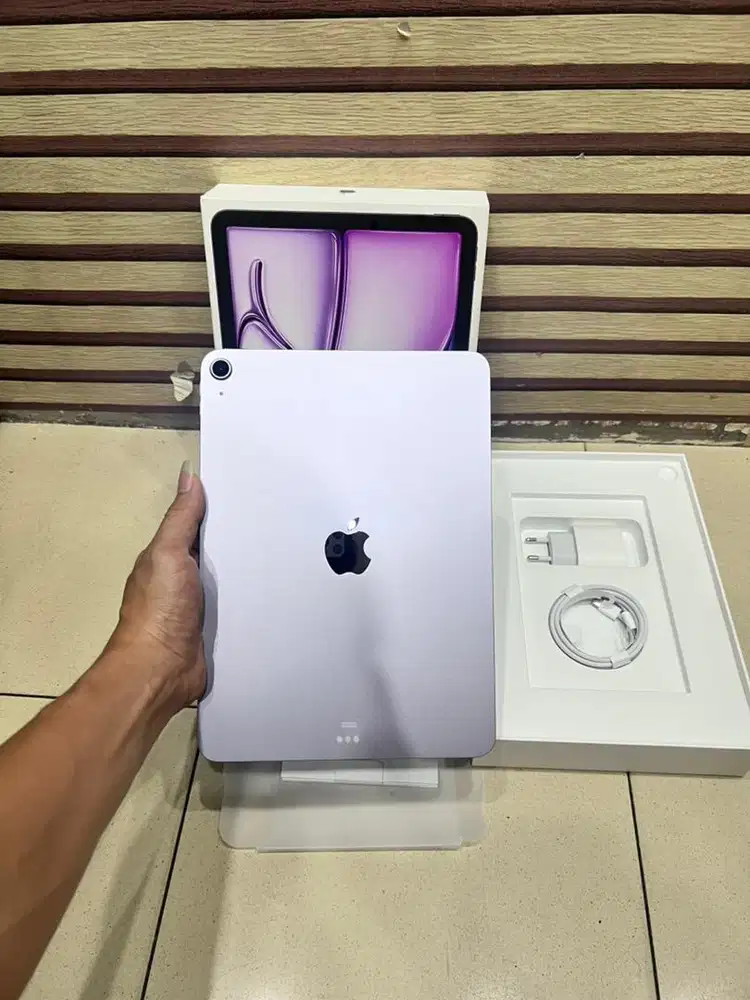 New BNOB iPad Air M3 11-inch 128 wifi bh 100 cc 1 garansi juni 2027