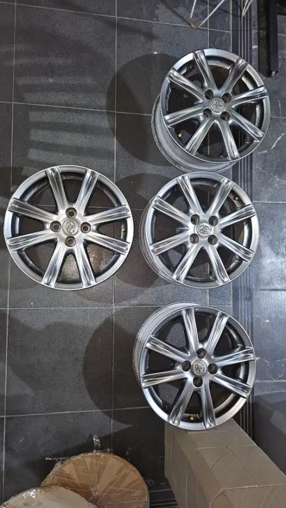 Velg yaris TRD R16