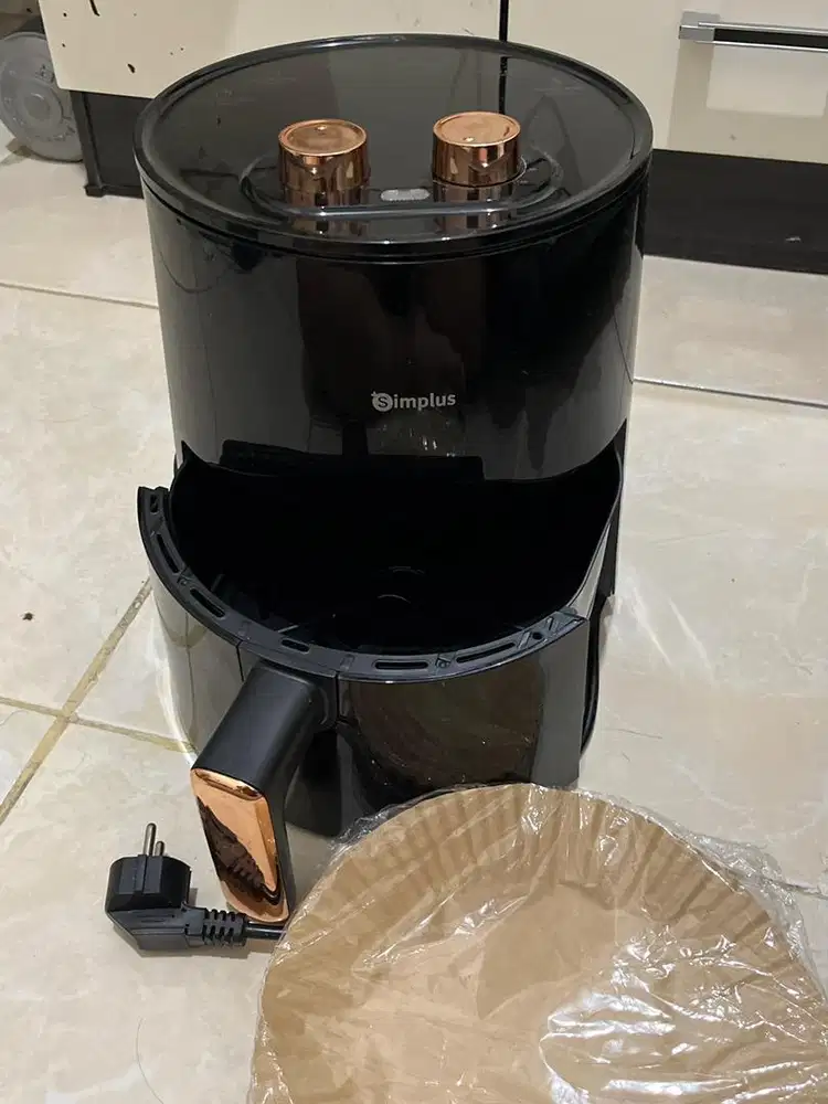 Air Fryer Merk Simplus 4L Low Watt Cocok Buat Anak Kos