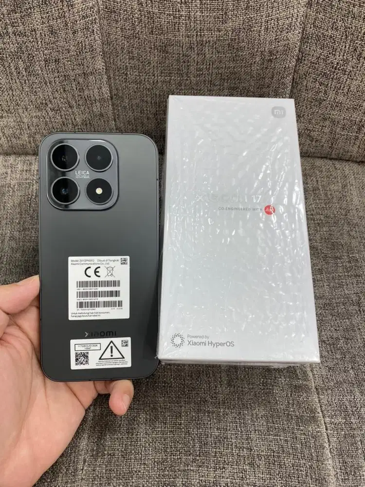 Xiaomi 17 12/512GB Super like new