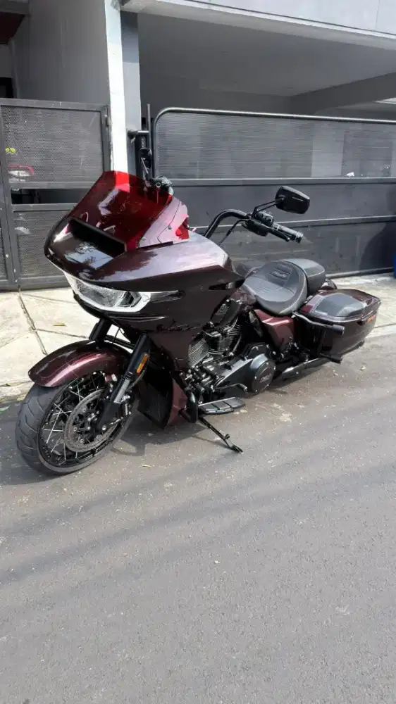 Harley davidson Roadglide CVO anniversary 25th