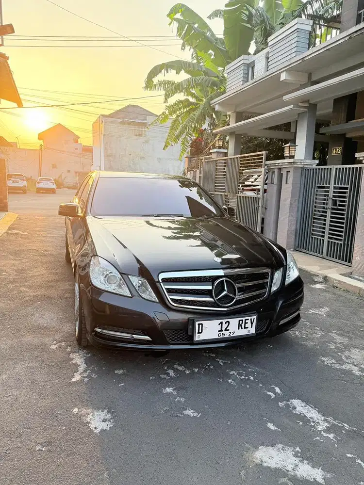 MercedesBenz E200 E300 E250 BMW