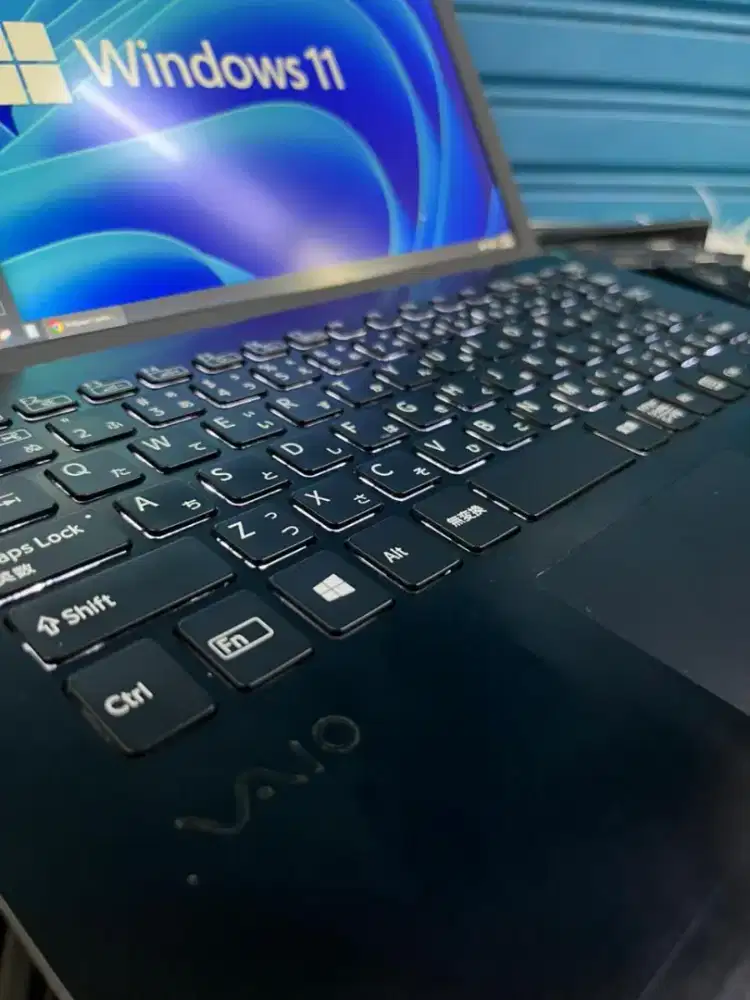 LAPTOP SONY VAIO i5