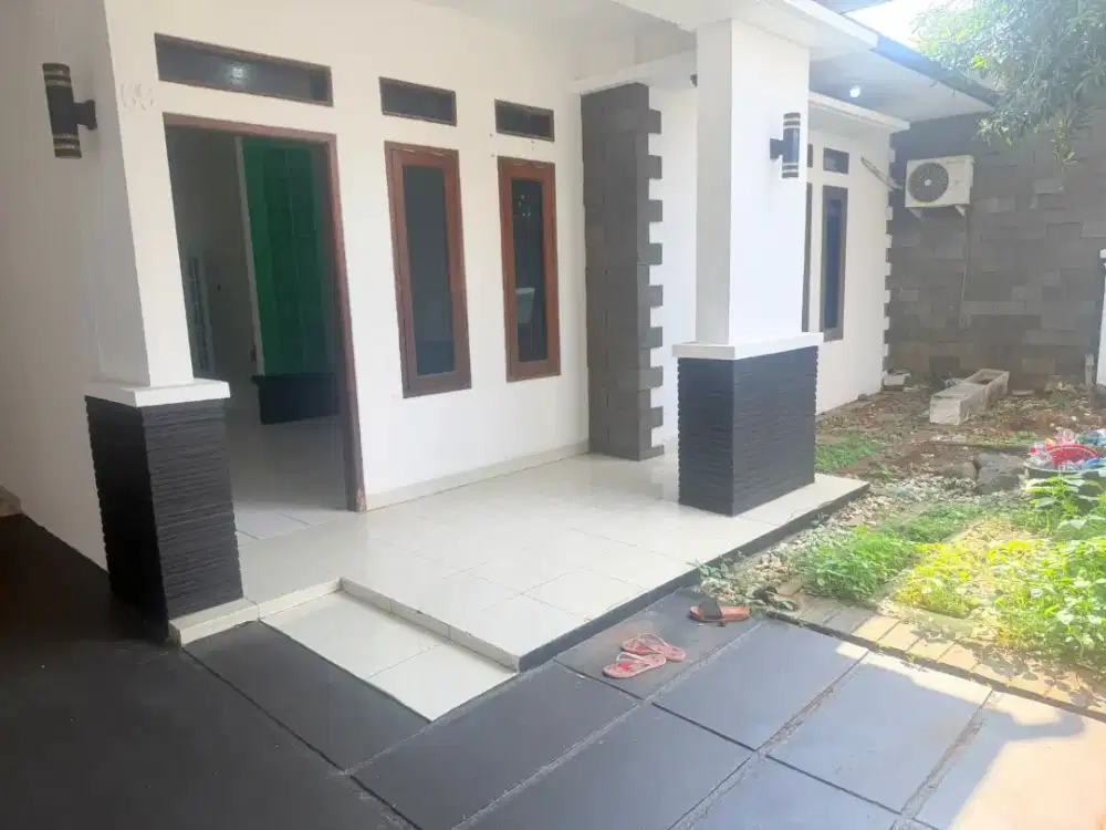 Dikontrakan rumah pribadi setahun 50 jt (tahunan).