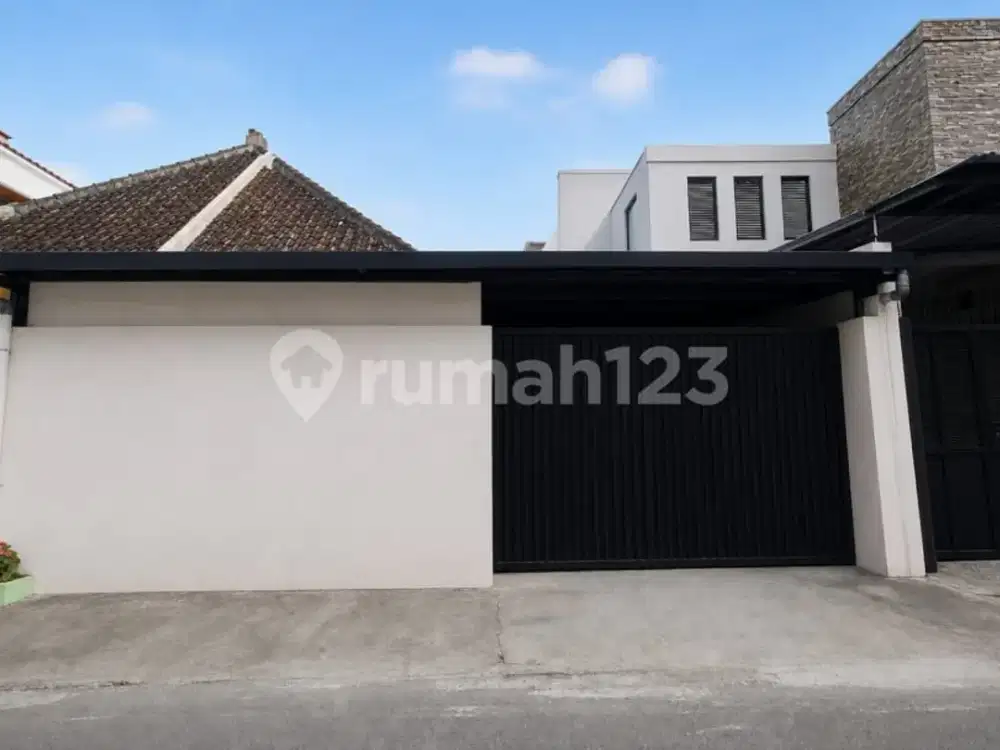 Rumah, Siap Huni Tengah Kota Solo di Serengan Dekat Pinggir Jalan