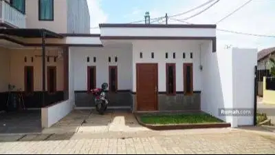 DISEWAKAN RUMAH TINGGAL TAHUNAN - GRAND SULTAN RESIDENCE