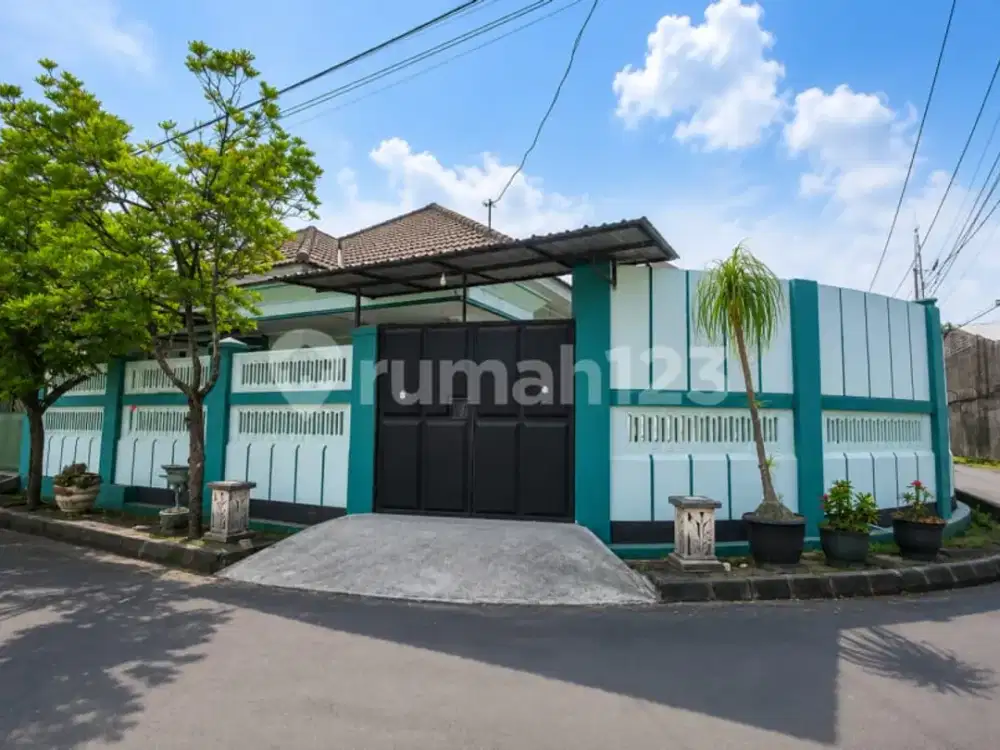 Rumah Hoek Strategis Satpam 24Jam Solobaru Dekat Rs Indrayati