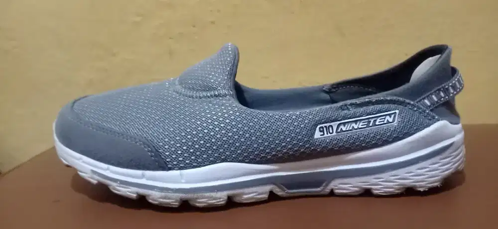 Sepatu skate cewe