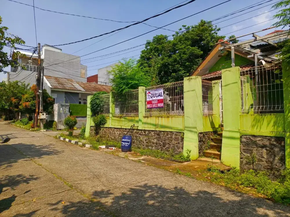 Dijual Rumah Hoek Hitung Tanah di Deppen RRI Cimanggis Depok
