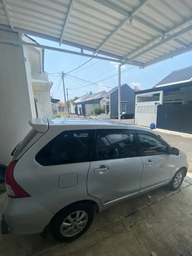 Dijual Avanza 2012
