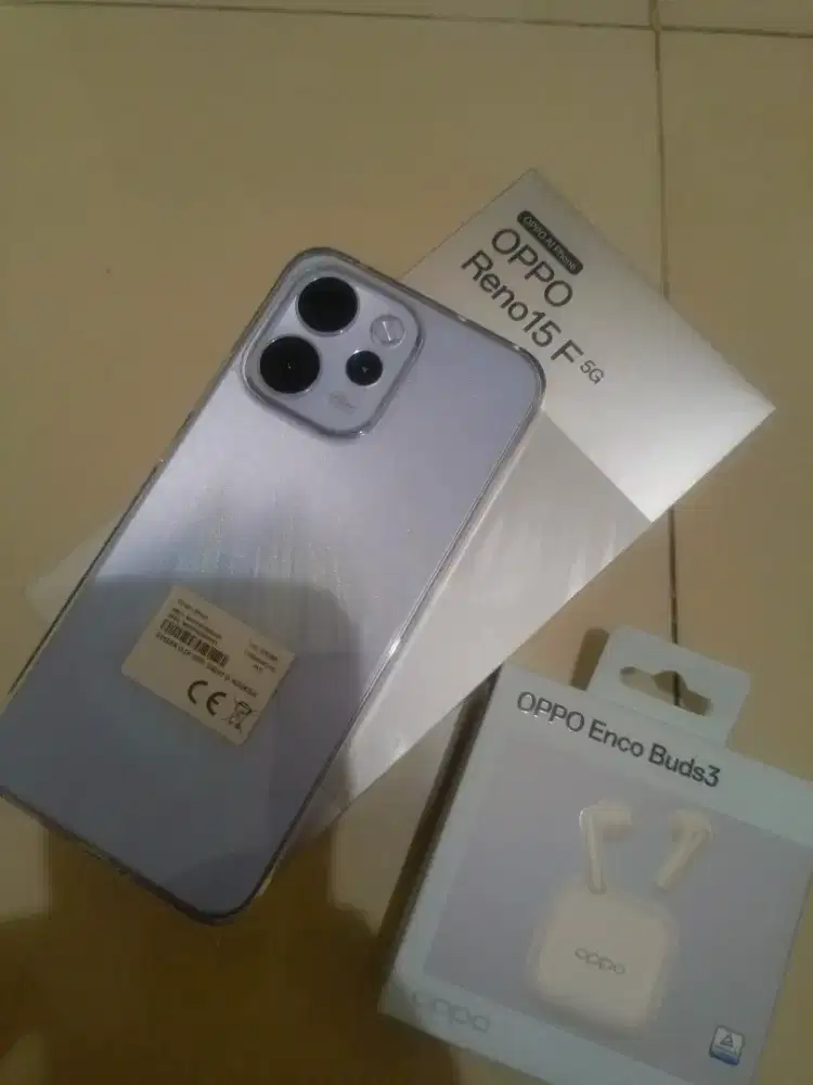 Oppo reno 15F 5G