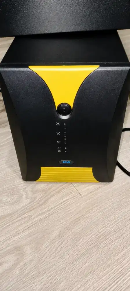 UPS ICA 2000VA 1000W Baterai Asli Masih Backup Normal Siap Pakai