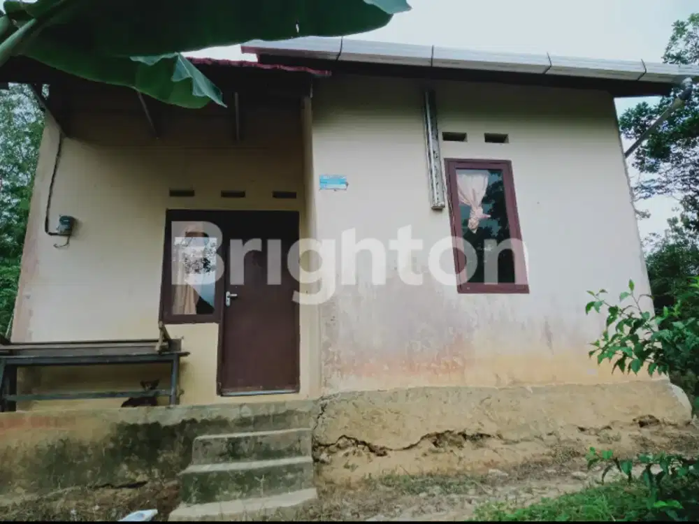 BALIKPAPAN,  RUMAH MURAH DEKAT TEMPAT WISATA (Y411)