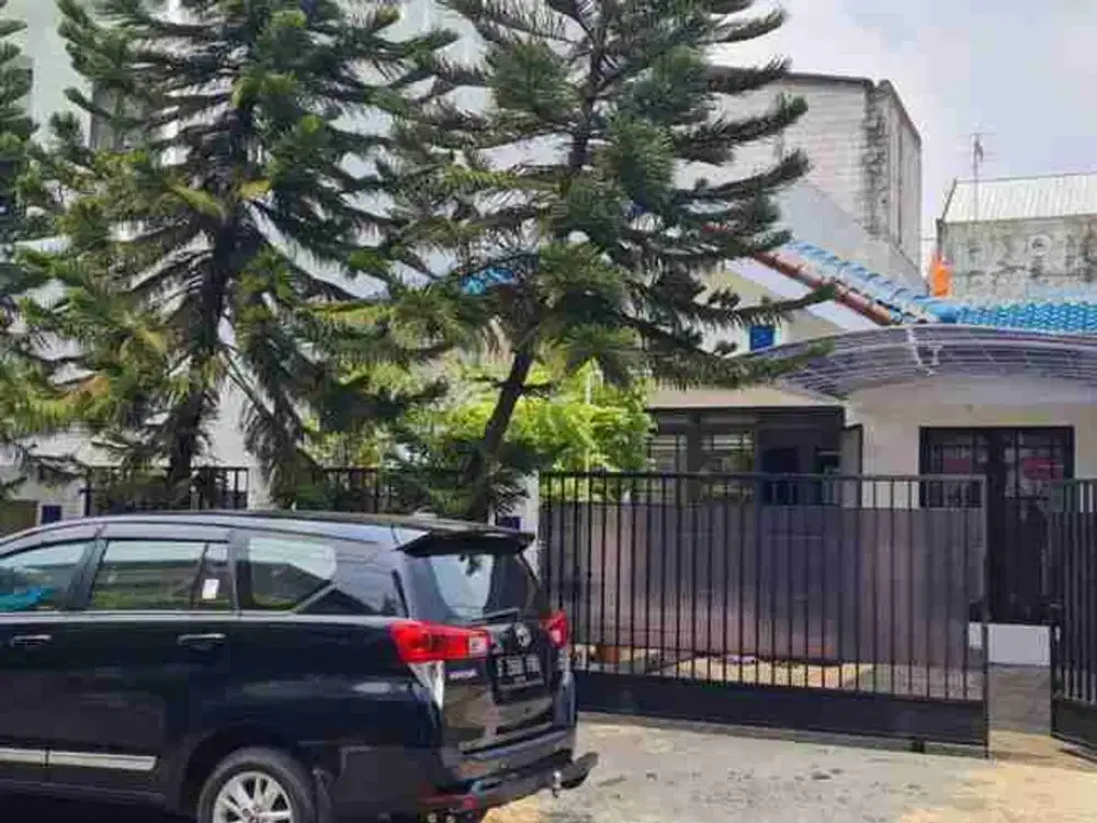 rumah besar 2 lantai 4 kamar
taman Pulo indah Cakung