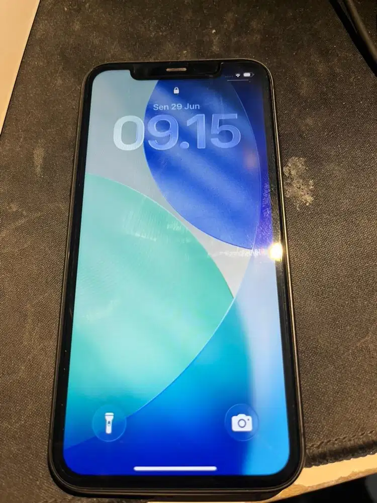 iPhone 11 64gb  resmi iBox
