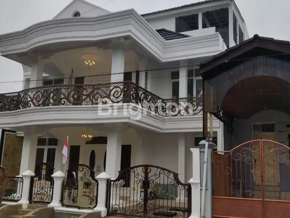 BALIKPAPAN, RUMAH MEWAH DI BB (Y594)