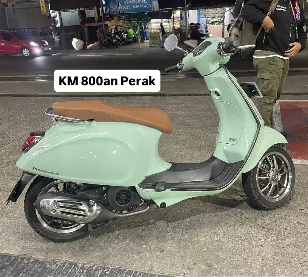 KM 800 Vespa Primavera S IGet ABS 2021