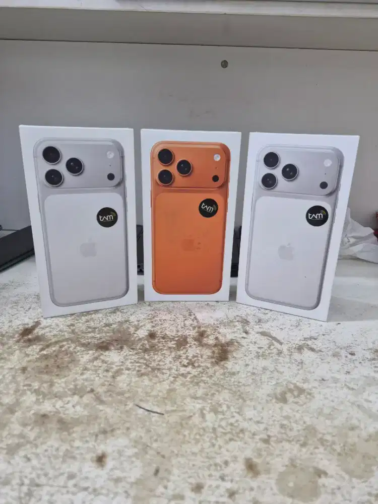 Iphone 17 Pro Max 256gb iBox. Baru