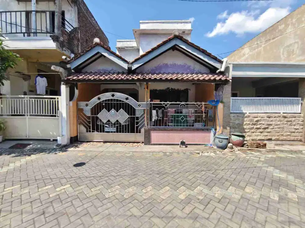 DI JUAL RUMAH

JLN. : AQUAMARIN 21 NO 08
KEL. :  RANDEGANSARI 
KEC. : DRIYOREJO 
KAB  : GRESIK