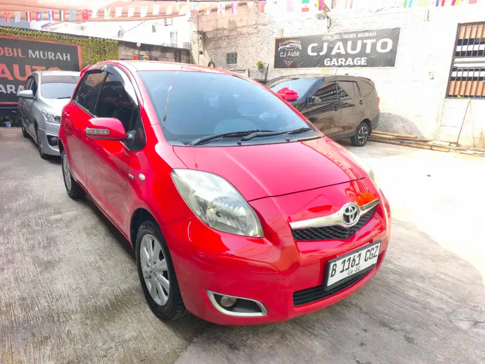 Yaris J 2011 Manual mulus