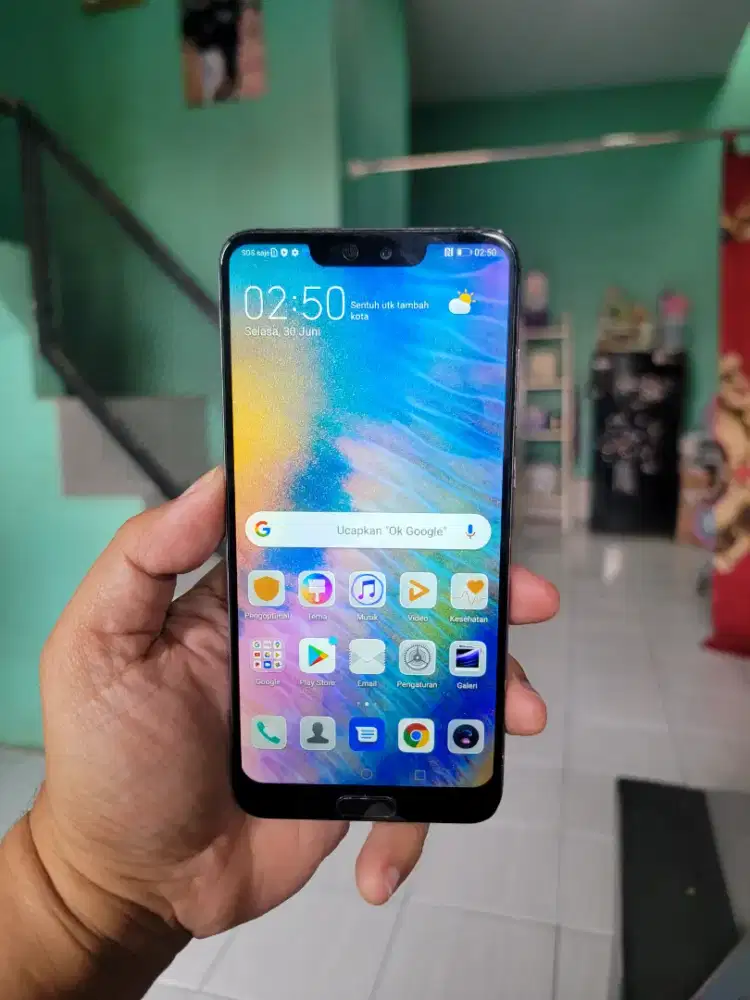 Huawei P20 pro 6/128 resmi