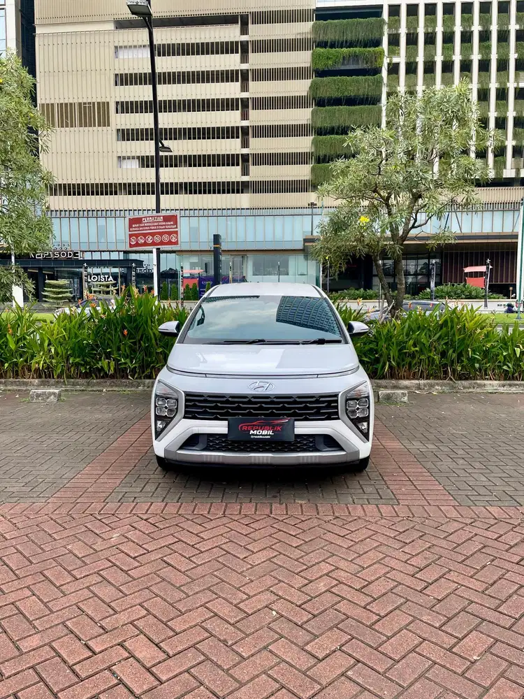 Hyundai Stargazer Prime 1.5 AT 
NIK 2023