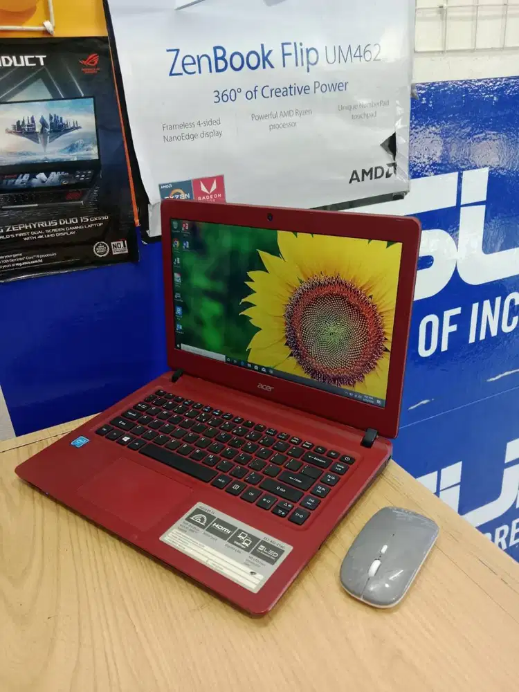 Dilirik LAPTOP ACER ES1-432 CELERON RAM 2GB HDD 500GB SIAP PAKAI