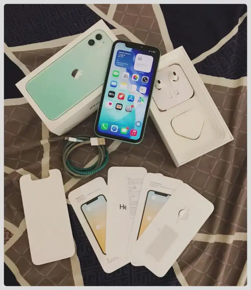 iPhone 11 Blue 64GB Fullset Normal Mulus Terawat NETT MURAH