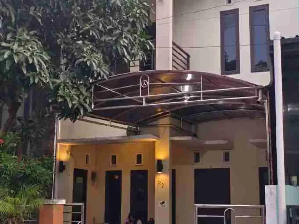 Rumah 2 Lantai Dalam Perumahan Di jl. Damai Dekat HYATT Palagan, PLN Banteng, Kampus UGM