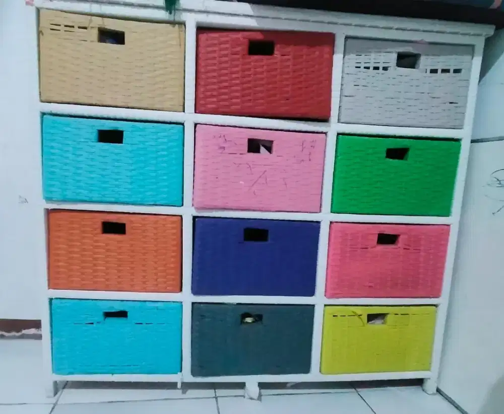 Laci Rotan Warna Warni Susun 12