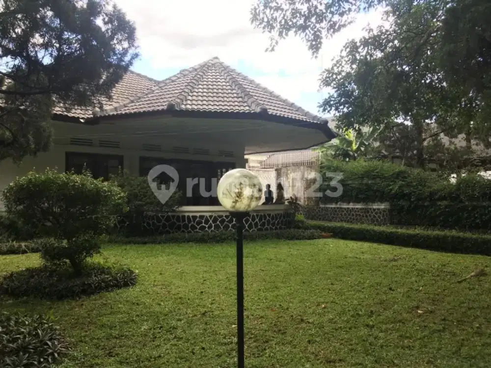 Rumah Belanda Terawat SHM Area Gedung Sate Gasibu Kota Bandung