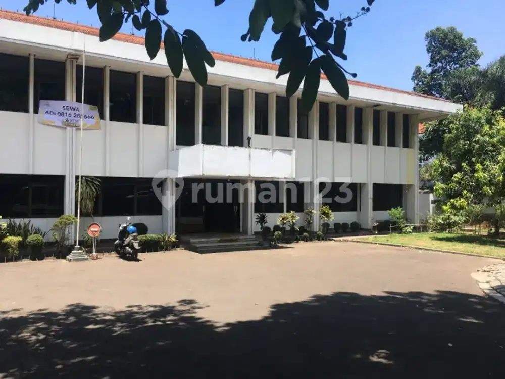 Gedung 2 Lantai Disewakan untuk Perkantoran Lokasi Kota Bandung