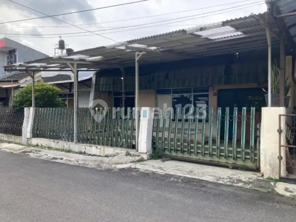 Rumah Lama Hitung Tanah Arcamanik Dekat Griya dan Mutiara Bunda