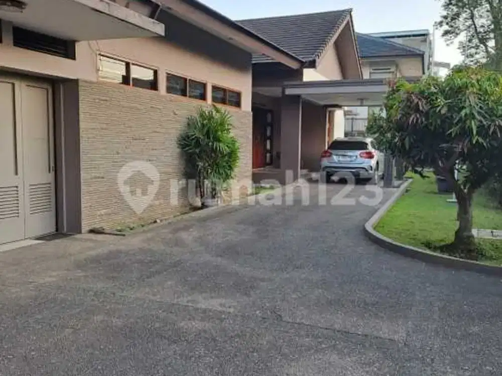 Rumah 1 Lantai Siap Huni SHM Hook Tubagus Ismail Dago Bandung