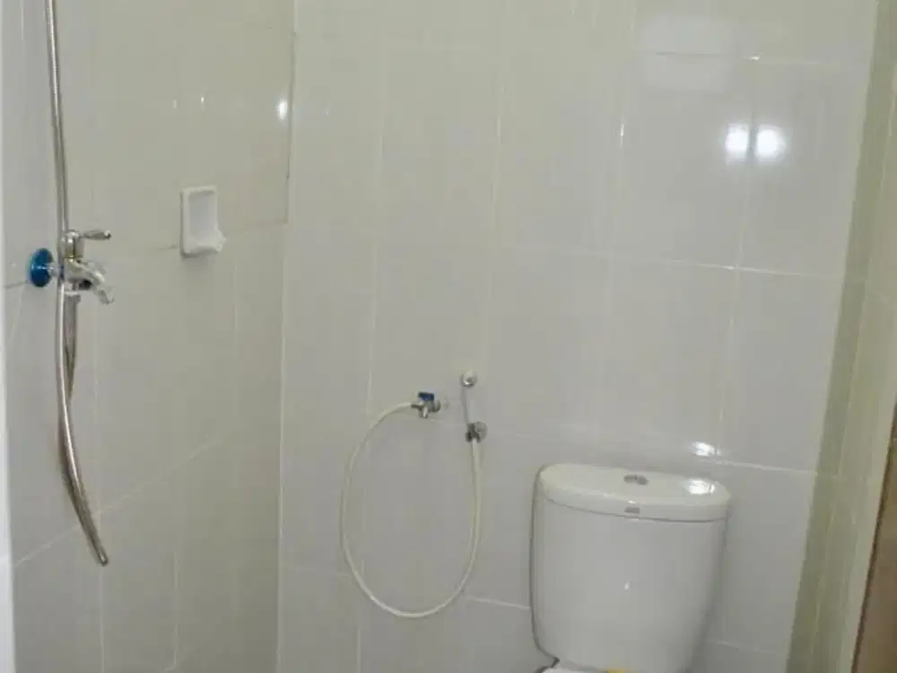Rumah 2 Lantai, Cocok Untuk Rumah Tinggal, Kantor Atau Co-Living Space