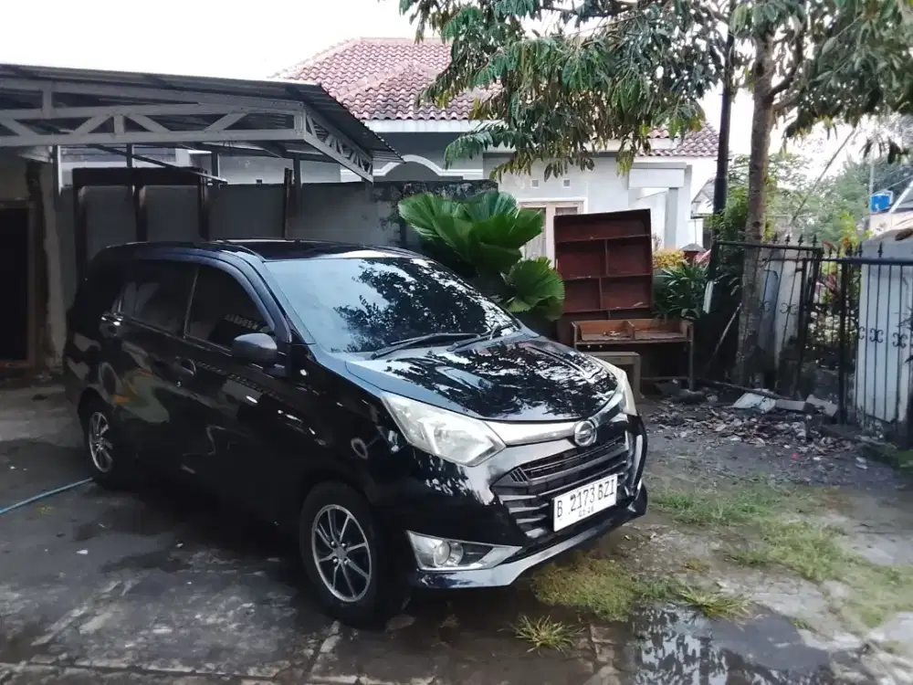Daihatsu Sigra R