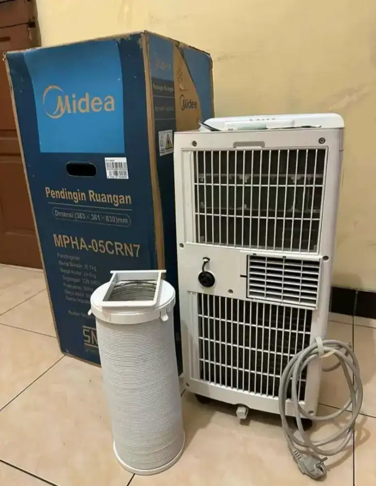 AC portable midea 1/2 PK