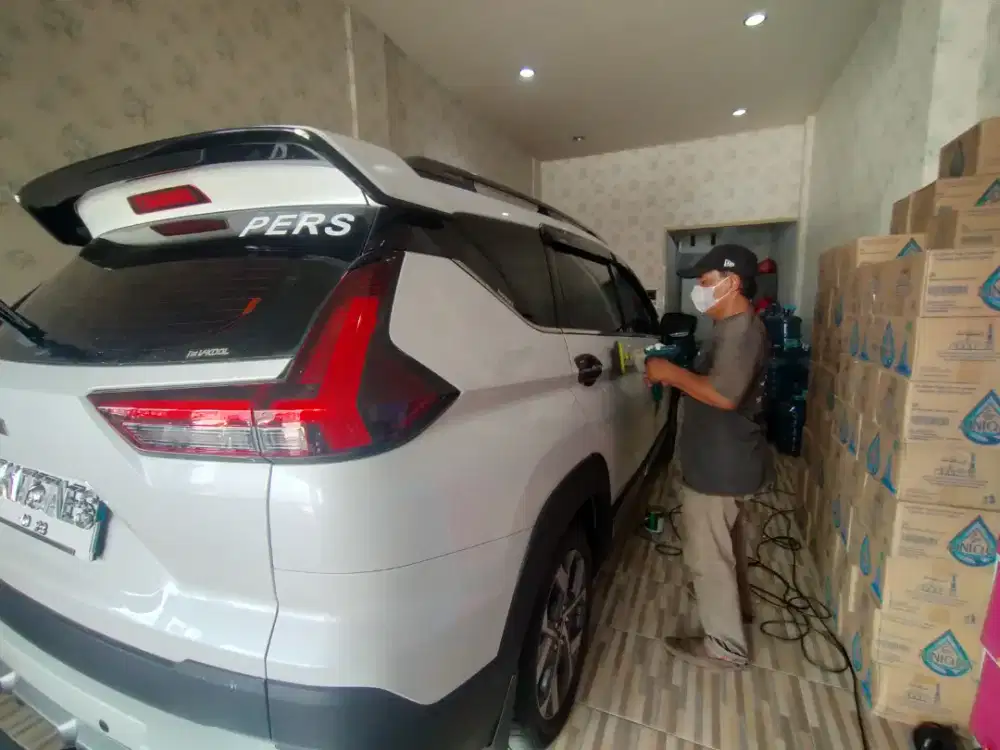 Salon mobil panggilan