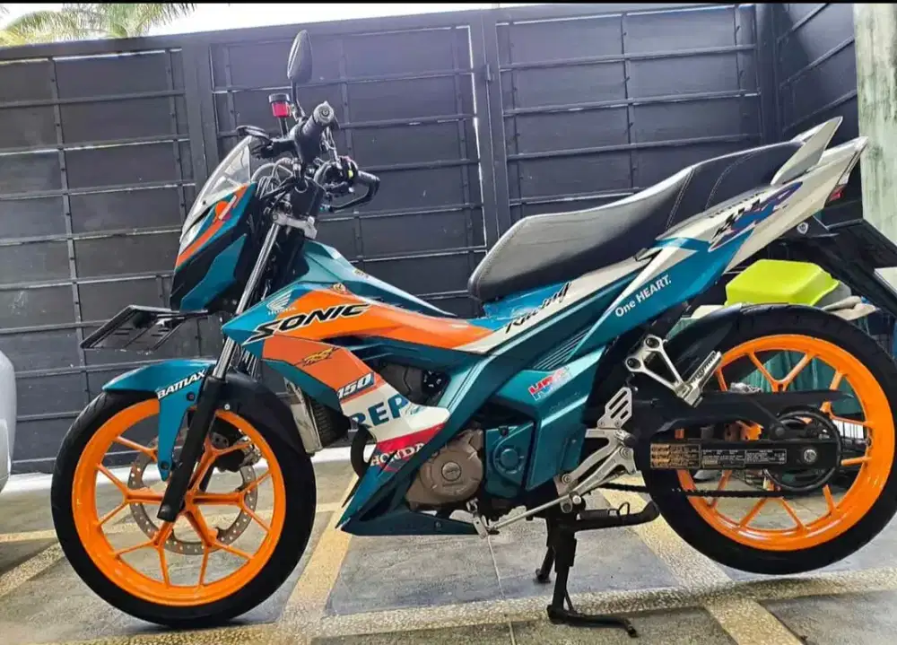 Honda sonic 150 R 2016