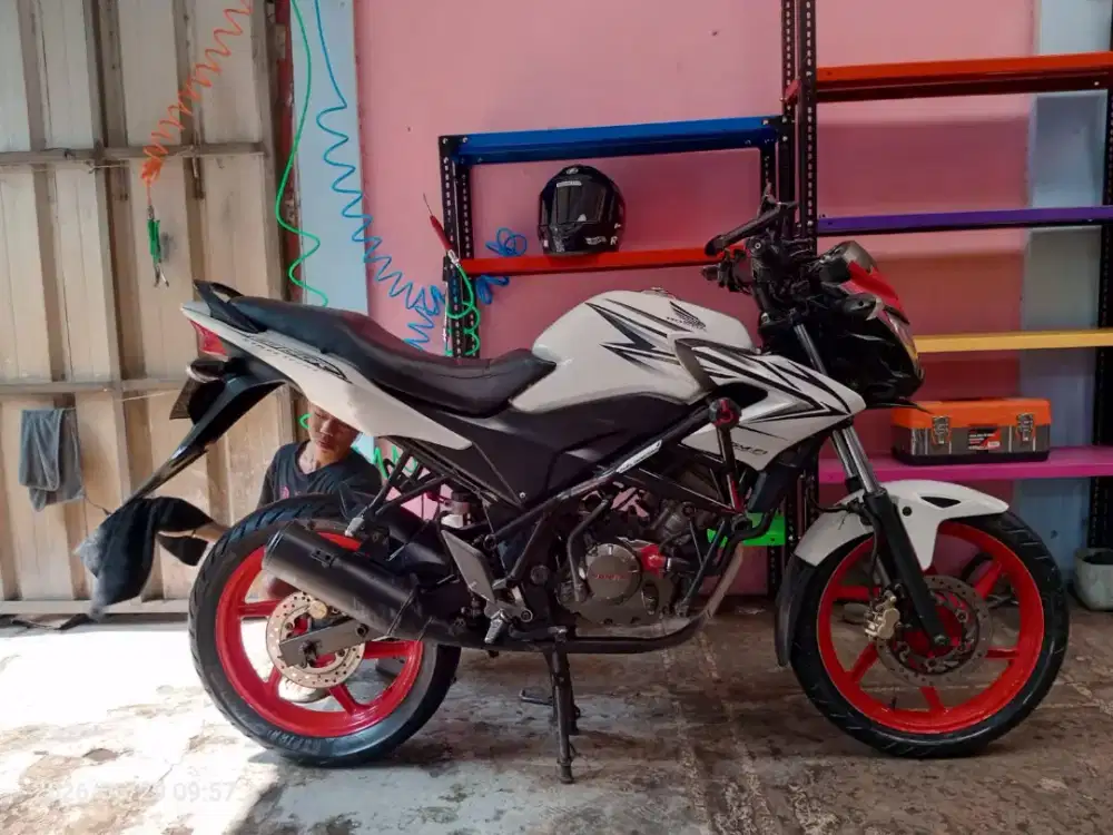 Jual Honda CB150R